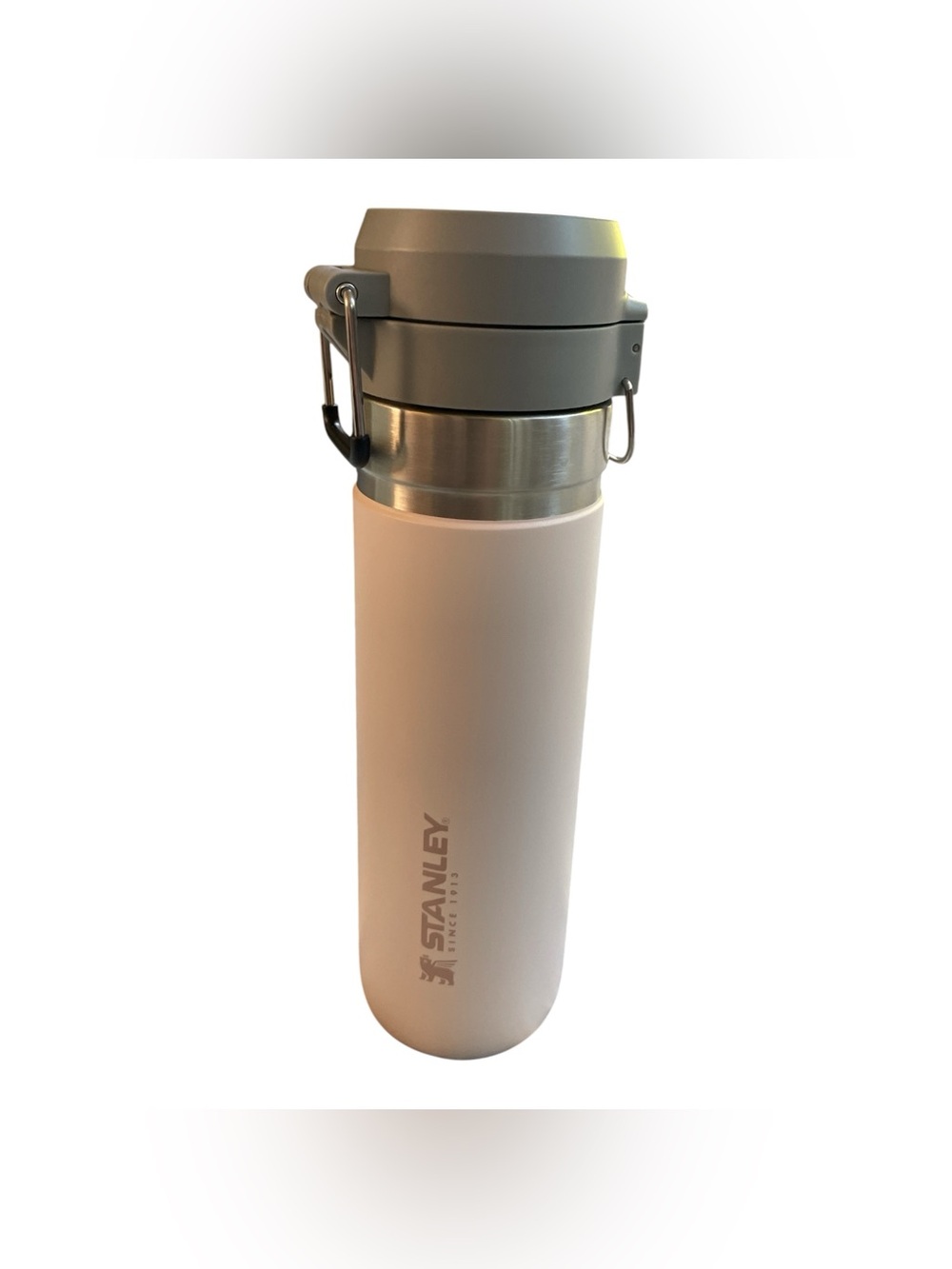 Stanley Classic Quick Flip GO Water Bottle 24 oz Light Pastel Pink Thermos NWOT